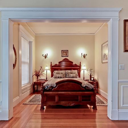 The Gryphon House Bed & Breakfast บอสตัน ภายนอก รูปภาพ