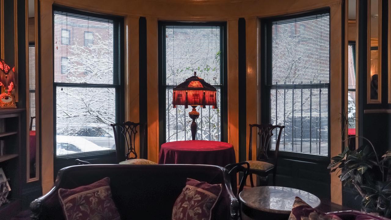 The Gryphon House Bed & Breakfast บอสตัน ภายนอก รูปภาพ