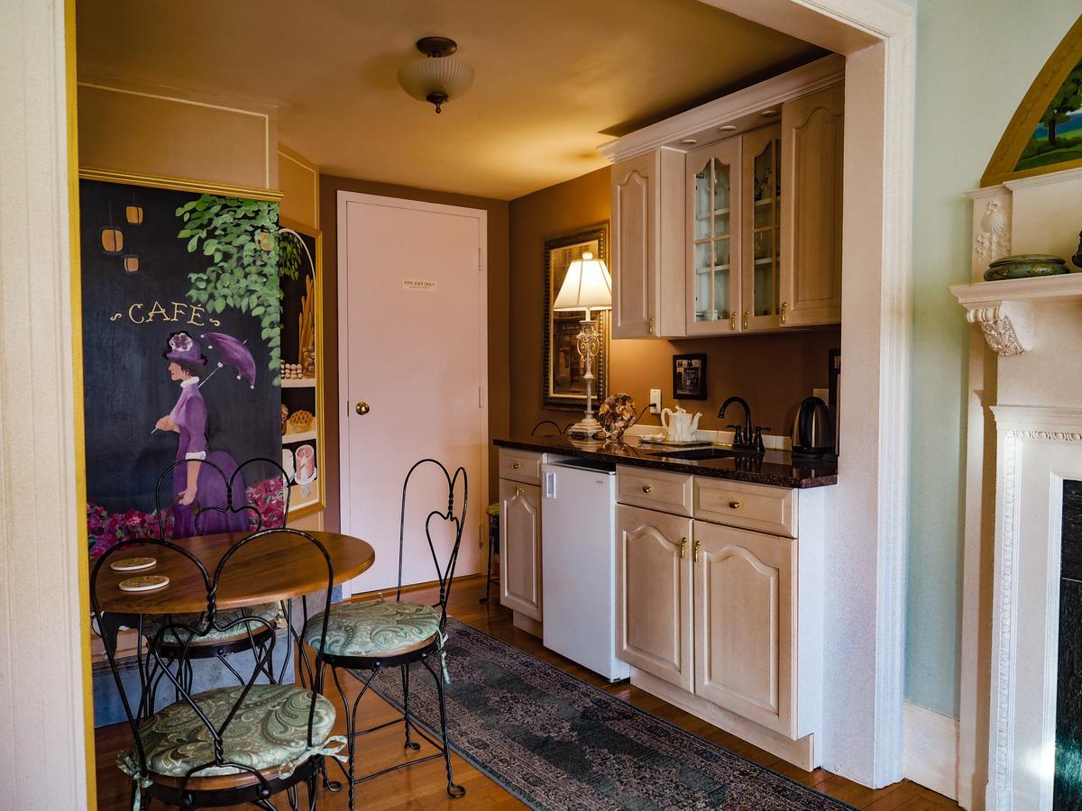 The Gryphon House Bed & Breakfast บอสตัน ภายนอก รูปภาพ